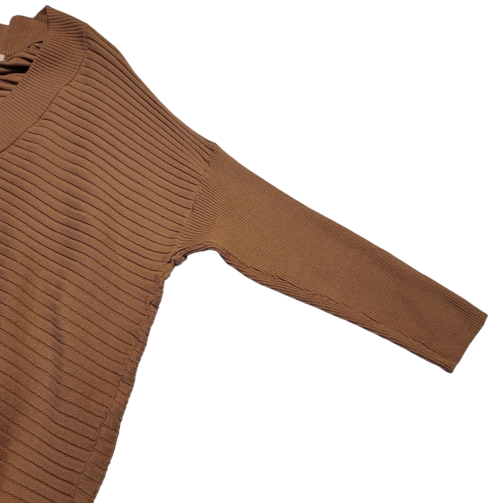 Stitch Drop Ribbed Knit V-Neck Sweater NWOT - Picture 6 of 9